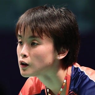 Vivian HOO